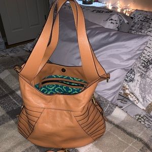 oRYANY Isabella leather hobo